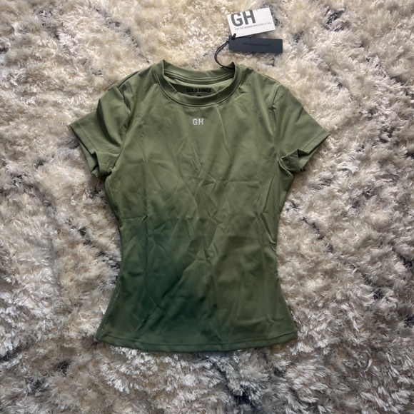 💚 Gold Hinge Matcha Green Essential Full Length Short Sleeve Top Shirt - Picture 1 of 7